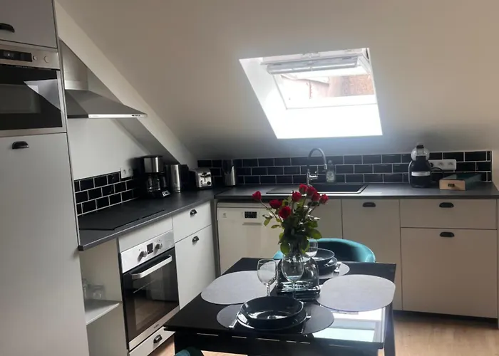 Evasion Centre Proche Du Mont Saint Michel דירה