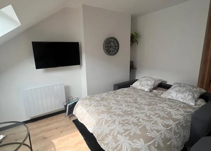 Evasion Centre Proche Du Mont Saint Michel